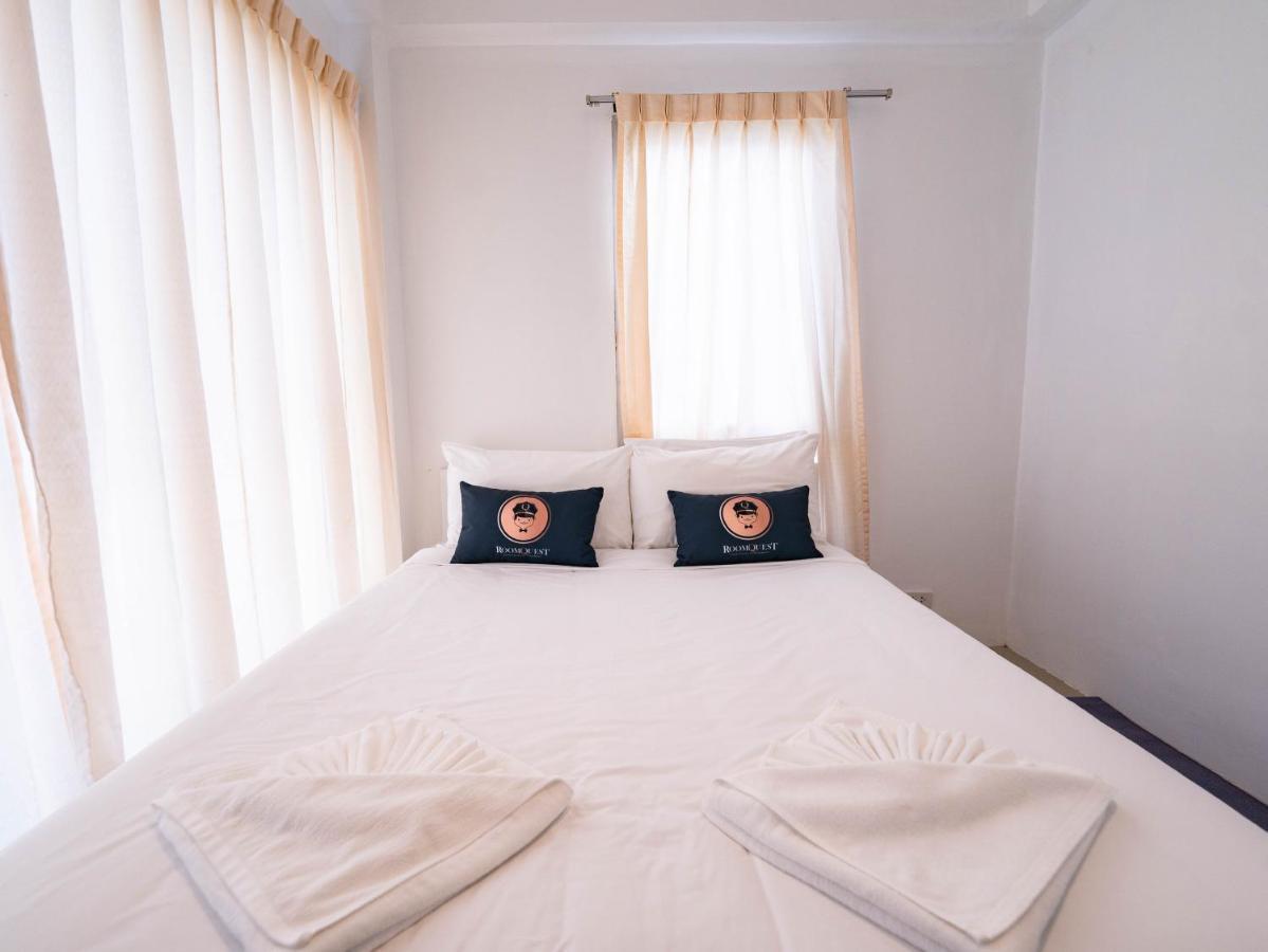 Roomquest Bangkok Sukhumvit 50 Esterno foto