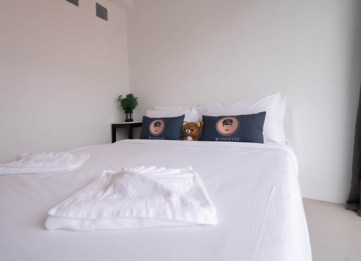 Roomquest Bangkok Sukhumvit 50 Esterno foto